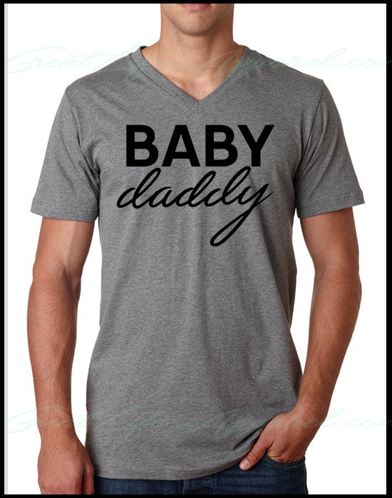 MEN'S V-NECKS